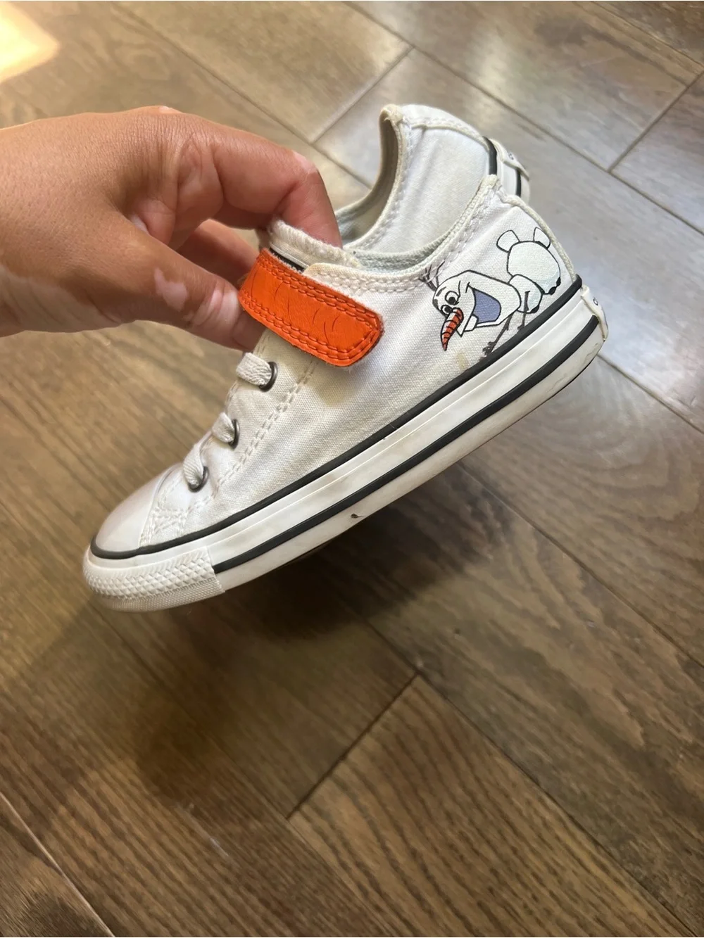 Converse Kids White Canvas Sneakers with Orange Strap disney Olaf frozen kids 10
